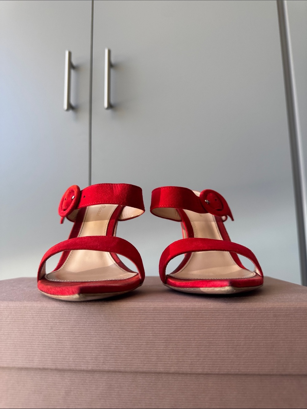 Gianvito Rossi Red Pointed-Toe Suede Mules with Buckle Strap - Picture 4 of 5